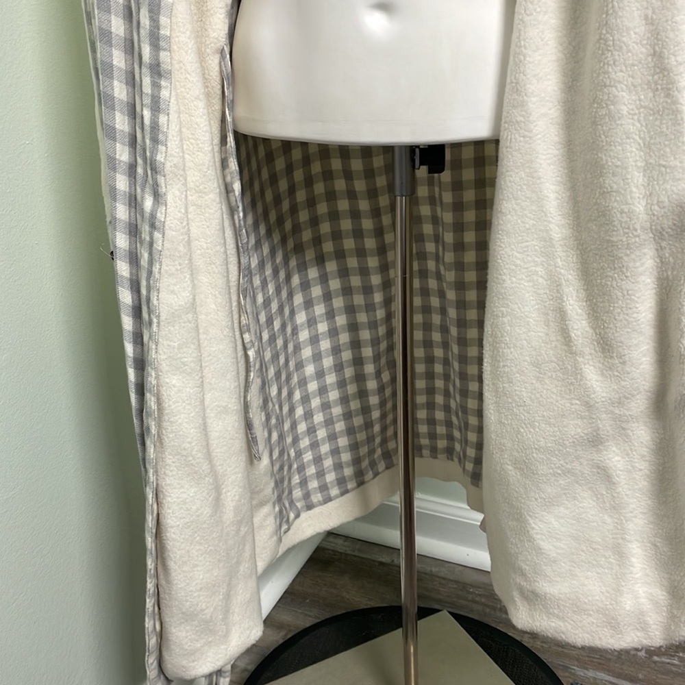 ANTHROPOLOGIE Saturday Sunday Robe Gray Checkered Pattern - Picture 12 of 12